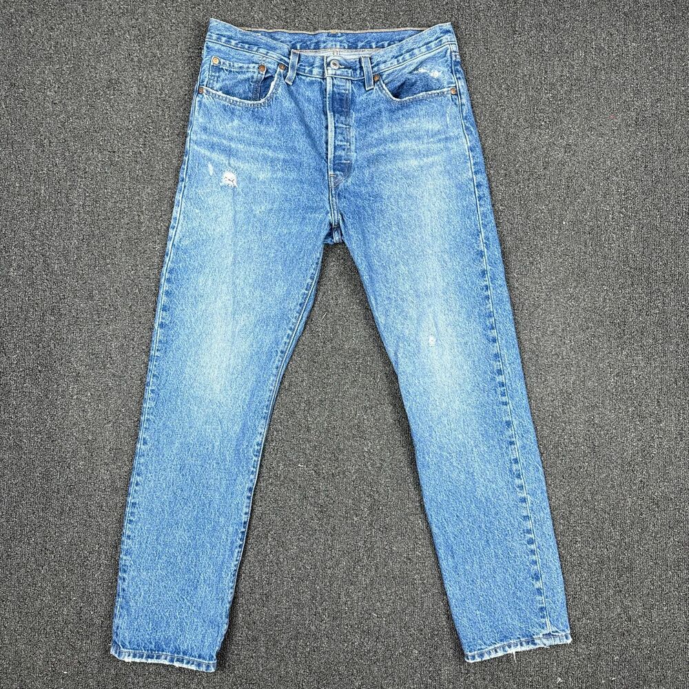 Levi's 501 Original Jeans Men's Medium Wash Button Fly Straight Leg Size 31x30